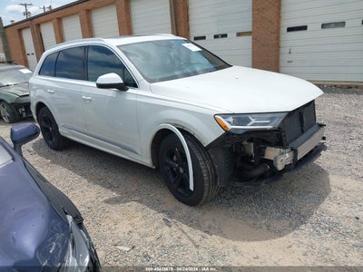 AUDI Q7 2020