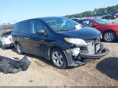 TOYOTA SIENNA 2020
