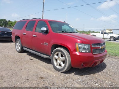 CHEVROLET SUBURBAN 2013
