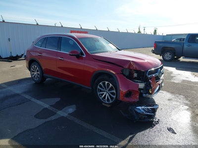 MERCEDES-BENZ GLC 300 2024