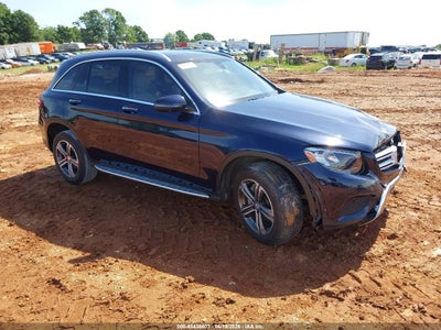 MERCEDES-BENZ GLC 300 2016
