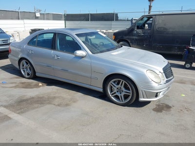 MERCEDES-BENZ E 55 AMG 2005