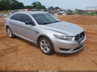FORD TAURUS 2017