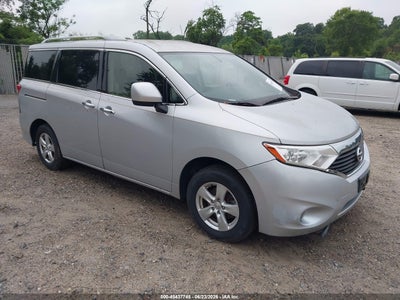 NISSAN QUEST 2017