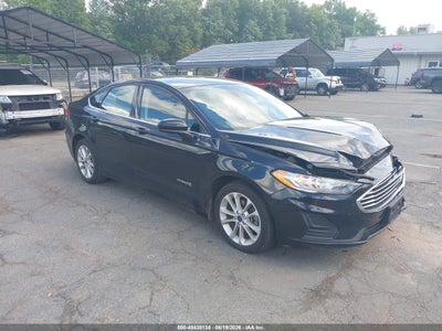 FORD FUSION HYBRID 2019