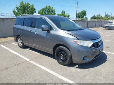 NISSAN QUEST 2016