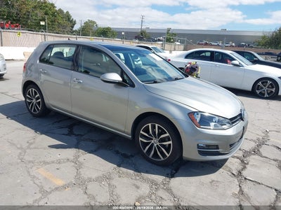 VOLKSWAGEN GOLF 2016