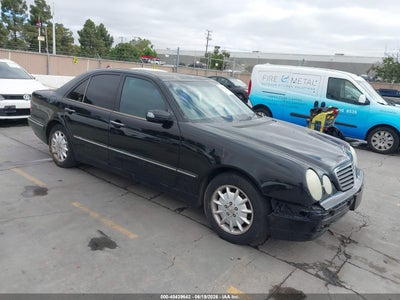 MERCEDES-BENZ E 320 2000