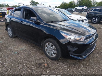 KIA RIO 2023