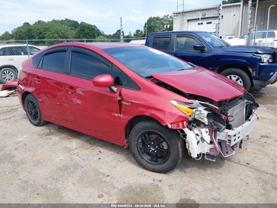 TOYOTA PRIUS 2015