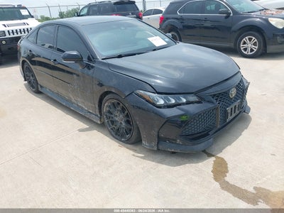 TOYOTA AVALON 2021
