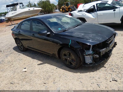 HYUNDAI ELANTRA 2022