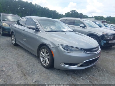 CHRYSLER 200 2015