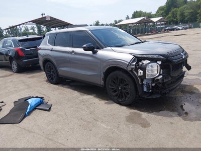 MITSUBISHI OUTLANDER 2023