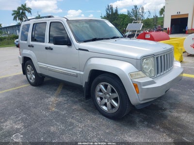 JEEP LIBERTY 2012
