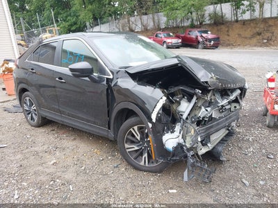 MITSUBISHI ECLIPSE CROSS 2025