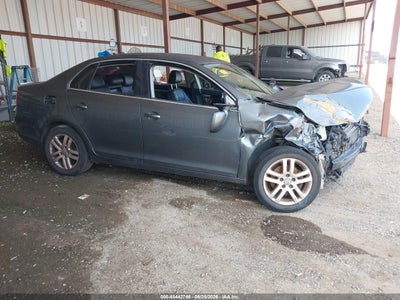 VOLKSWAGEN JETTA 2006