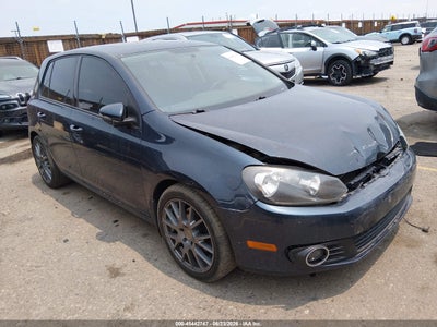 VOLKSWAGEN GOLF 2014