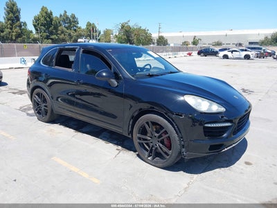 PORSCHE CAYENNE 2011