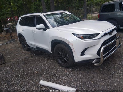 TOYOTA GRAND HIGHLANDER 2024