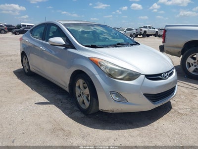 HYUNDAI ELANTRA 2013