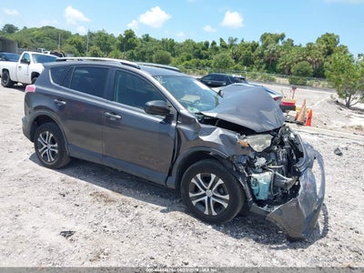 TOYOTA RAV4 2018
