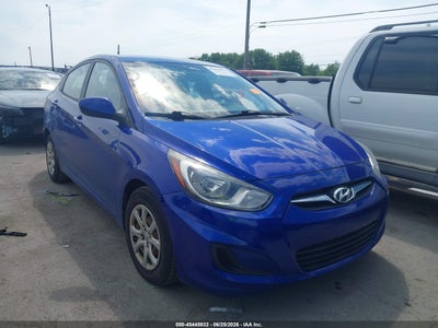 HYUNDAI ACCENT 2012