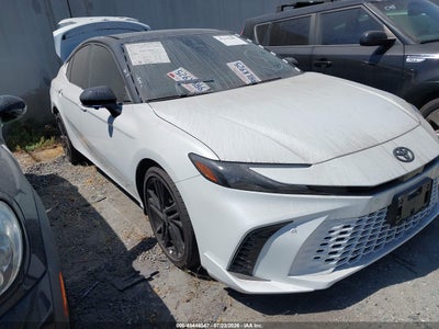 TOYOTA CAMRY 2025