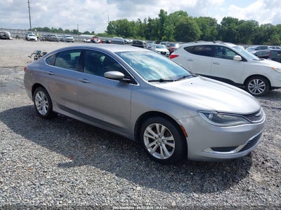 CHRYSLER 200 2015