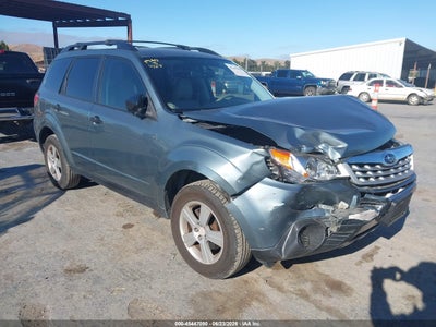 SUBARU FORESTER 2011