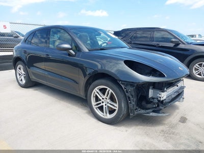 PORSCHE MACAN 2020