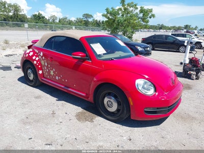 VOLKSWAGEN BEETLE 2014