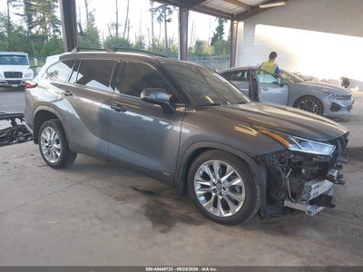TOYOTA HIGHLANDER 2023