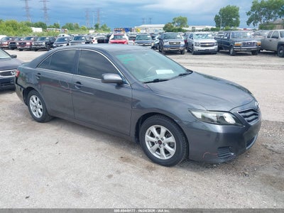 TOYOTA CAMRY 2011