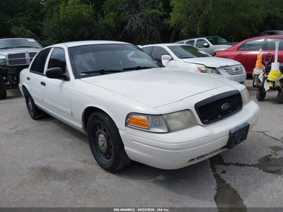 FORD CROWN VICTORIA 2011