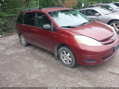 TOYOTA SIENNA 2006