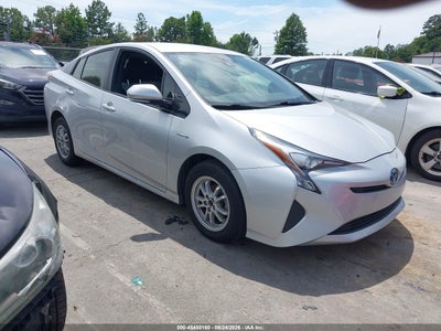 TOYOTA PRIUS 2017
