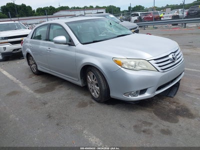 TOYOTA AVALON 2011