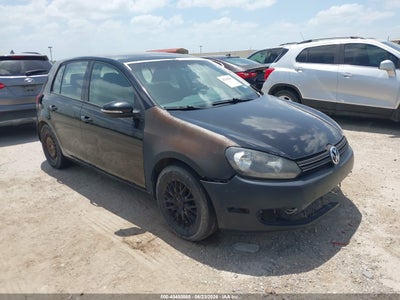 VOLKSWAGEN GOLF 2011