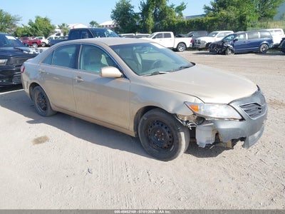 TOYOTA CAMRY 2010