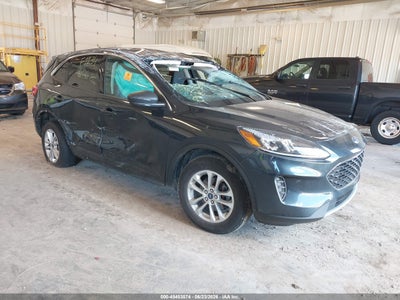 FORD ESCAPE 2022