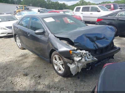 TOYOTA CAMRY 2012