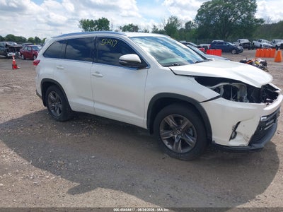 TOYOTA HIGHLANDER 2017