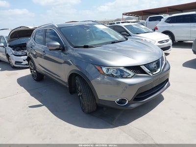 NISSAN ROGUE SPORT 2017
