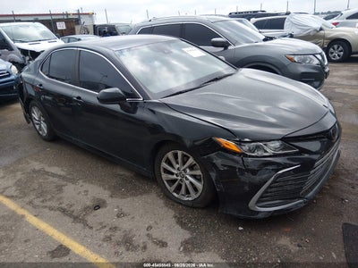 TOYOTA CAMRY 2022