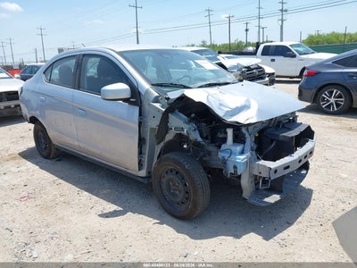 MITSUBISHI MIRAGE G4 2024