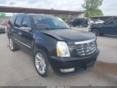 CADILLAC ESCALADE 2011