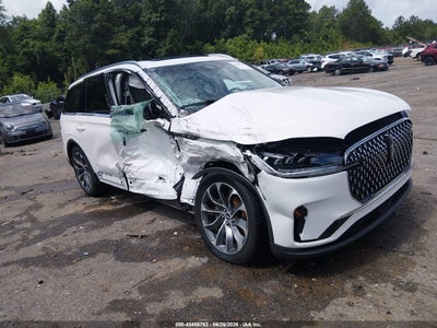 LINCOLN AVIATOR 2025