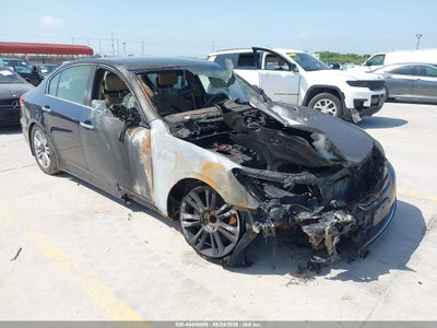 HYUNDAI GENESIS 2013