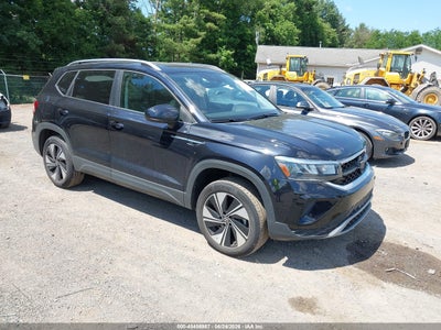 VOLKSWAGEN TAOS 2024